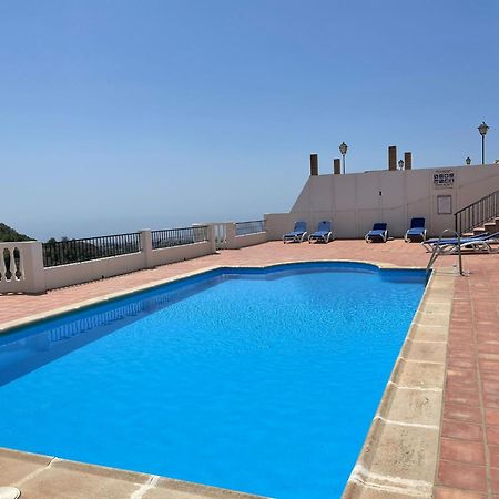 Precioso Apartamento De Dos Plantas Con Vistas Frigiliana Kültér fotó