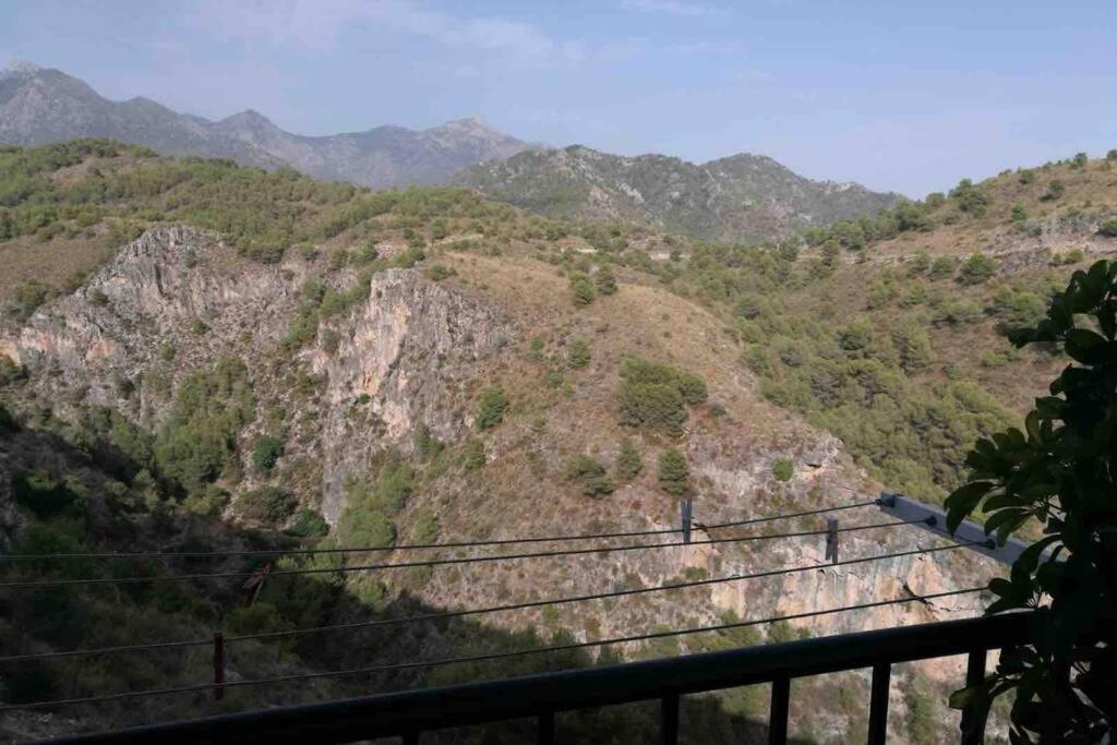 Precioso Apartamento De Dos Plantas Con Vistas Frigiliana Kültér fotó