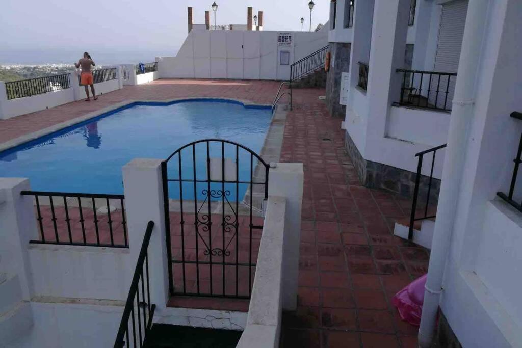 Precioso Apartamento De Dos Plantas Con Vistas Frigiliana Kültér fotó